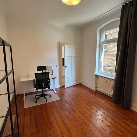 Zentrale Und Stilvolle 3-zimmer In * Braunschweig