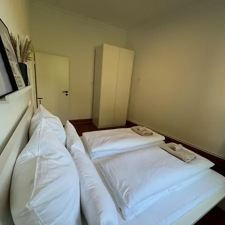 Zentrale Und Stilvolle 3-zimmer In