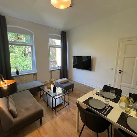 Zentrale Und Stilvolle 3-zimmer In Apartmán Braunschweig