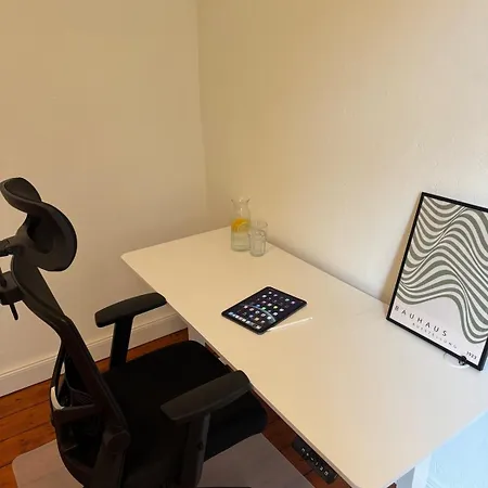 Apartment Zentrale Und Stilvolle 3-zimmer In *