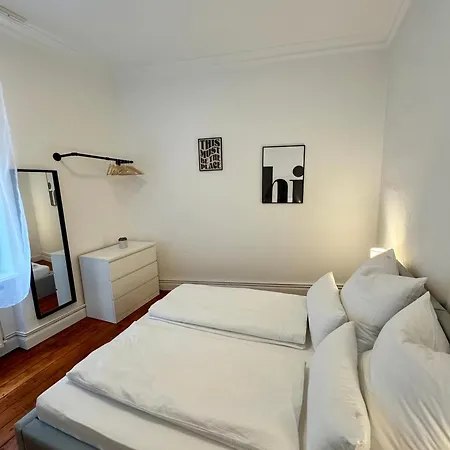 Apartmán Zentrale Und Stilvolle 3-zimmer In *