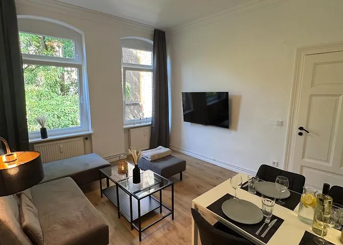 Zentrale Und Stilvolle 3-zimmer In Apartman Braunschweig